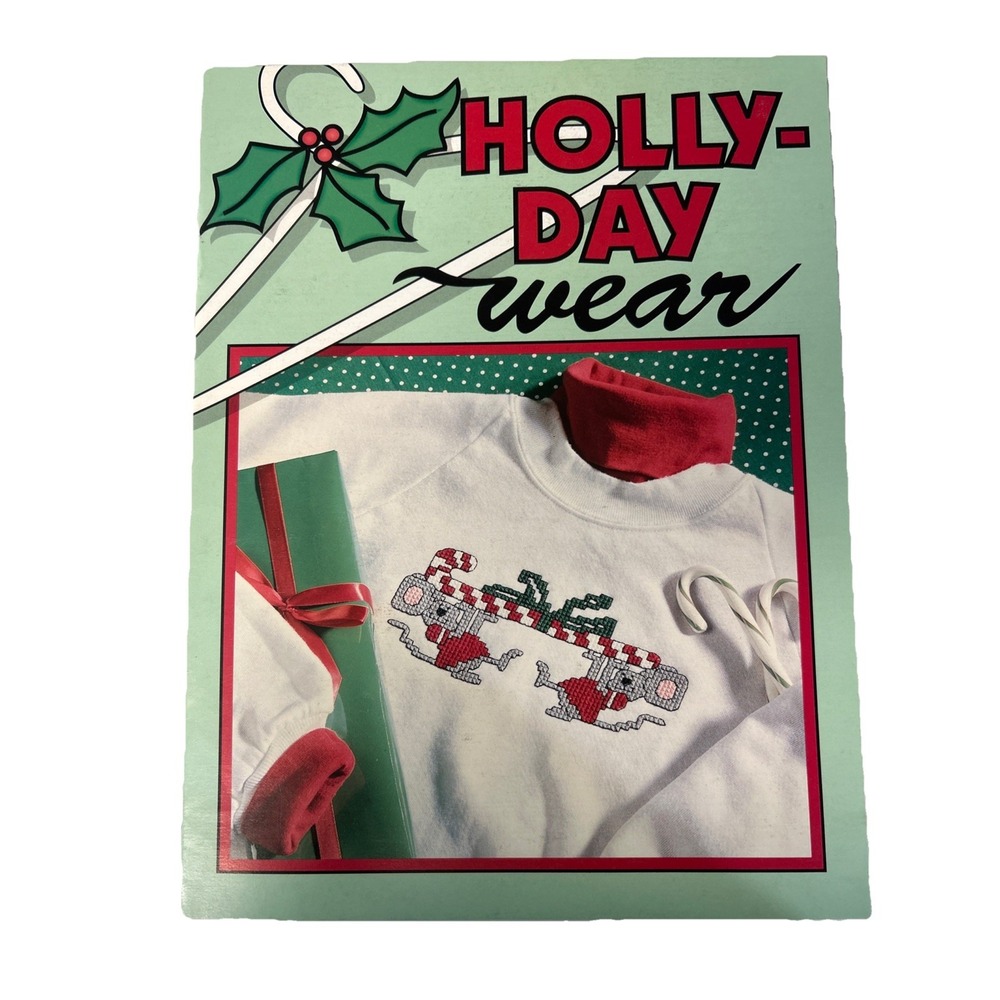 Vintage 1996 Leisure Arts Holly-Day Wear Collection Counted Cross Stitch Leaflet